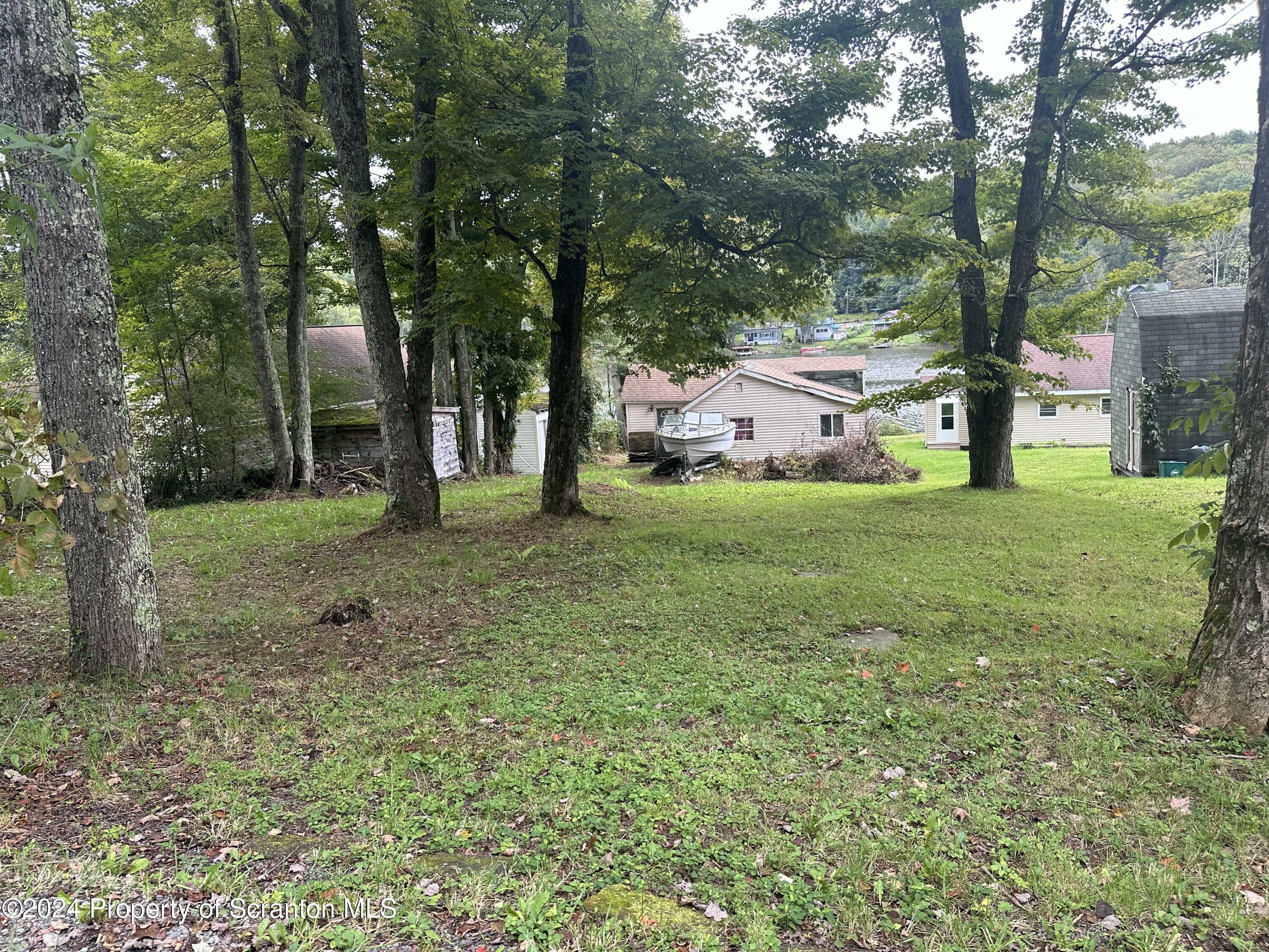 Property Photo:  450 Lakeview Drive  PA 18826 