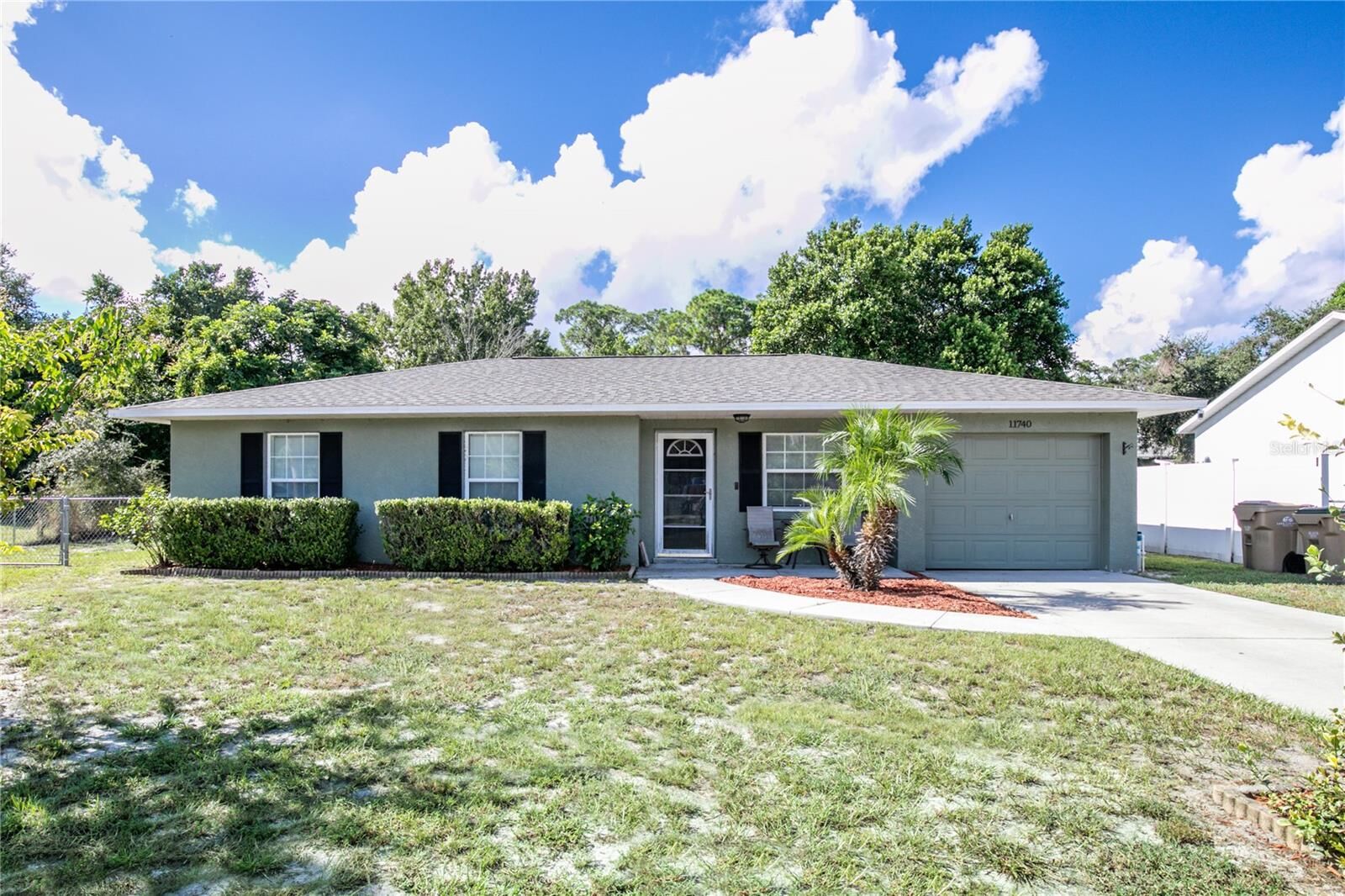 Property Photo:  11740 Rancho Drive  FL 34788 