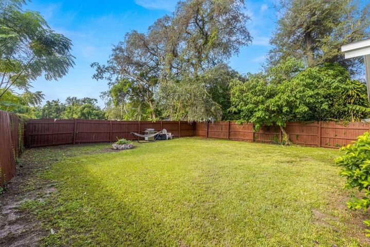 Property Photo:  1411 E 99th Avenue  FL 33612 