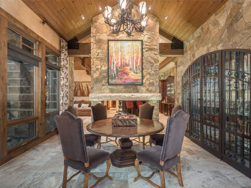 Property Photo: 330 High Park Court CO 80498