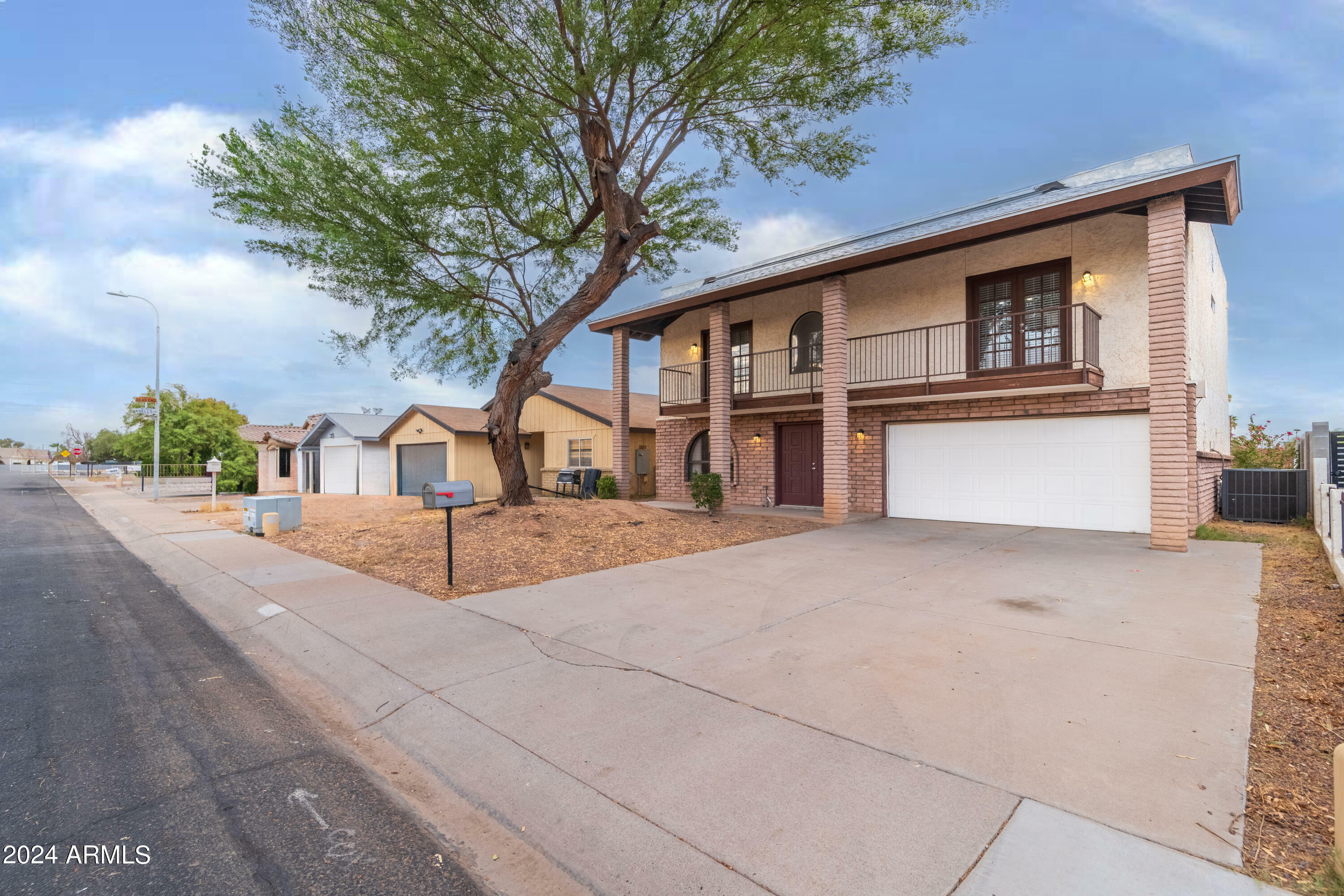 Property Photo:  4439 N 106th Avenue  AZ 85037 