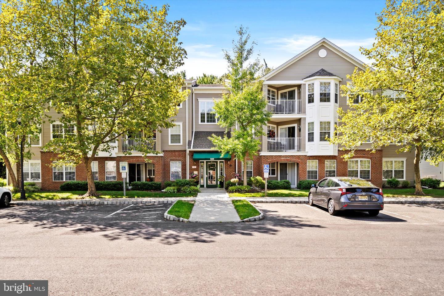 Property Photo: 513 Mowat Circle NJ 08690