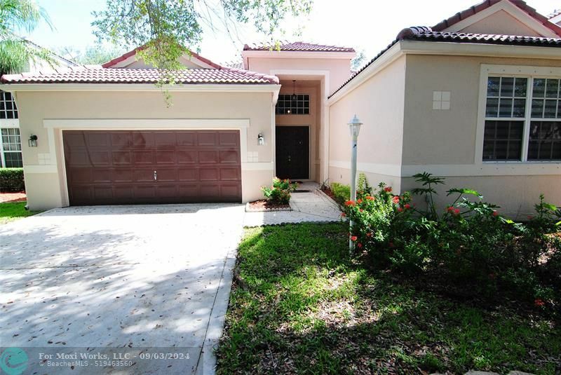 Property Photo:  6319 NW 80th Dr  FL 33067 