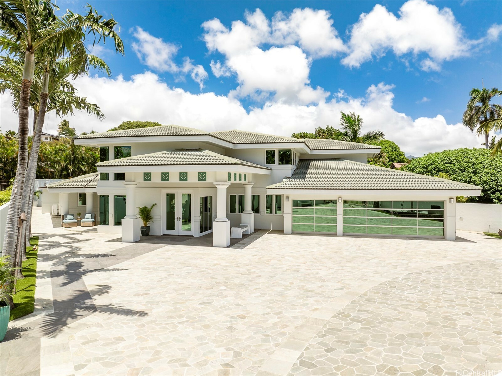 Property Photo: 4346 Kahala Avenue HI 96816