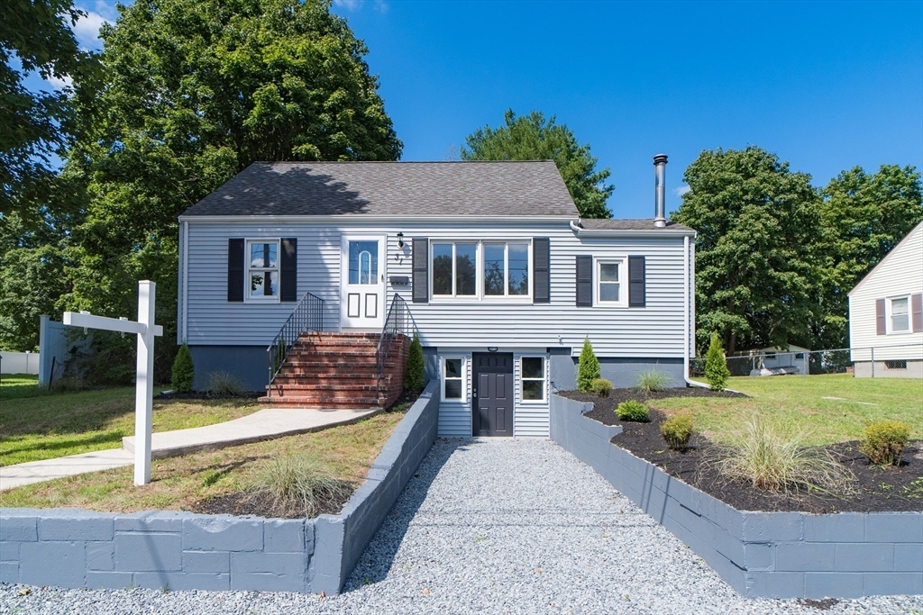 31 Brickel Rd  Stoughton MA 02072 photo