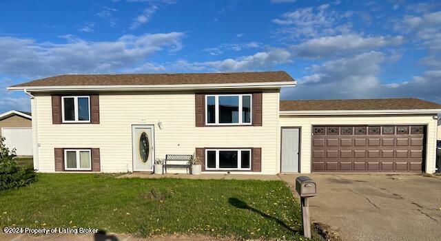 Property Photo:  188 Suncrest Avenue  ND 58601 