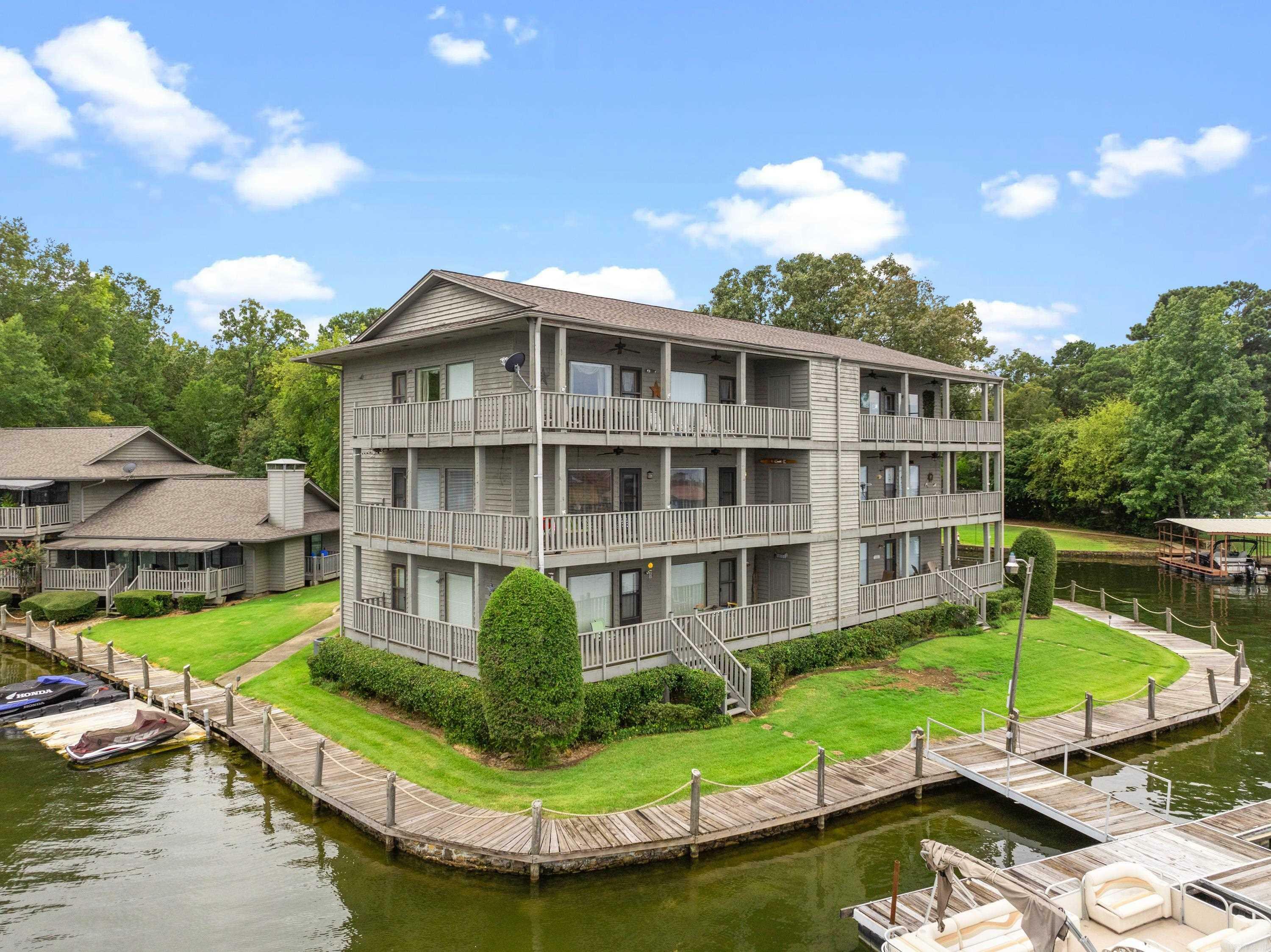 Property Photo:  400 Farr Shores Drive  AR 71913 