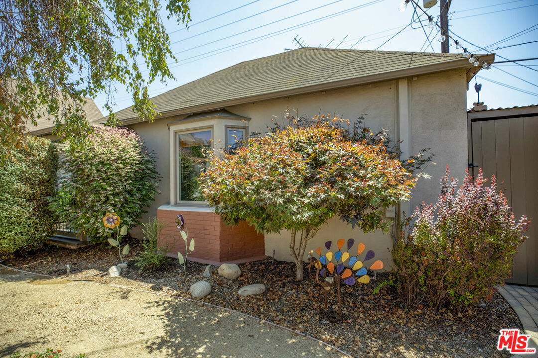 Property Photo:  552   Ivy St A  CA 91204 