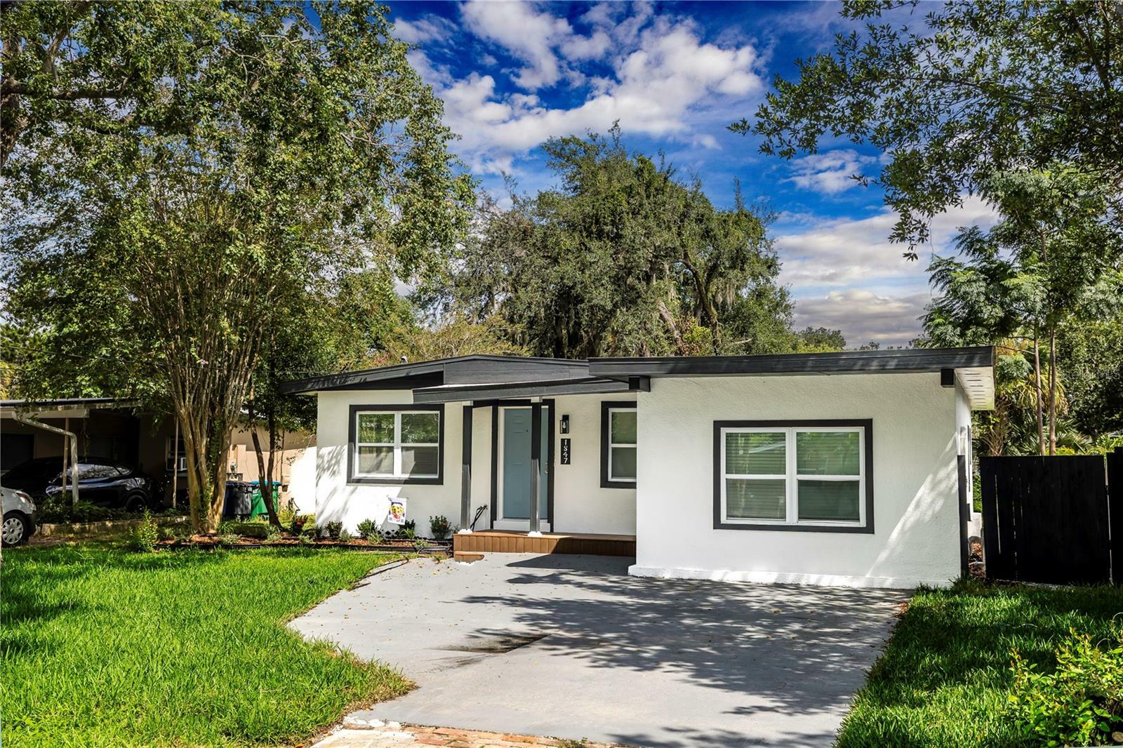 Property Photo:  1847 Azalea Avenue  FL 32789 