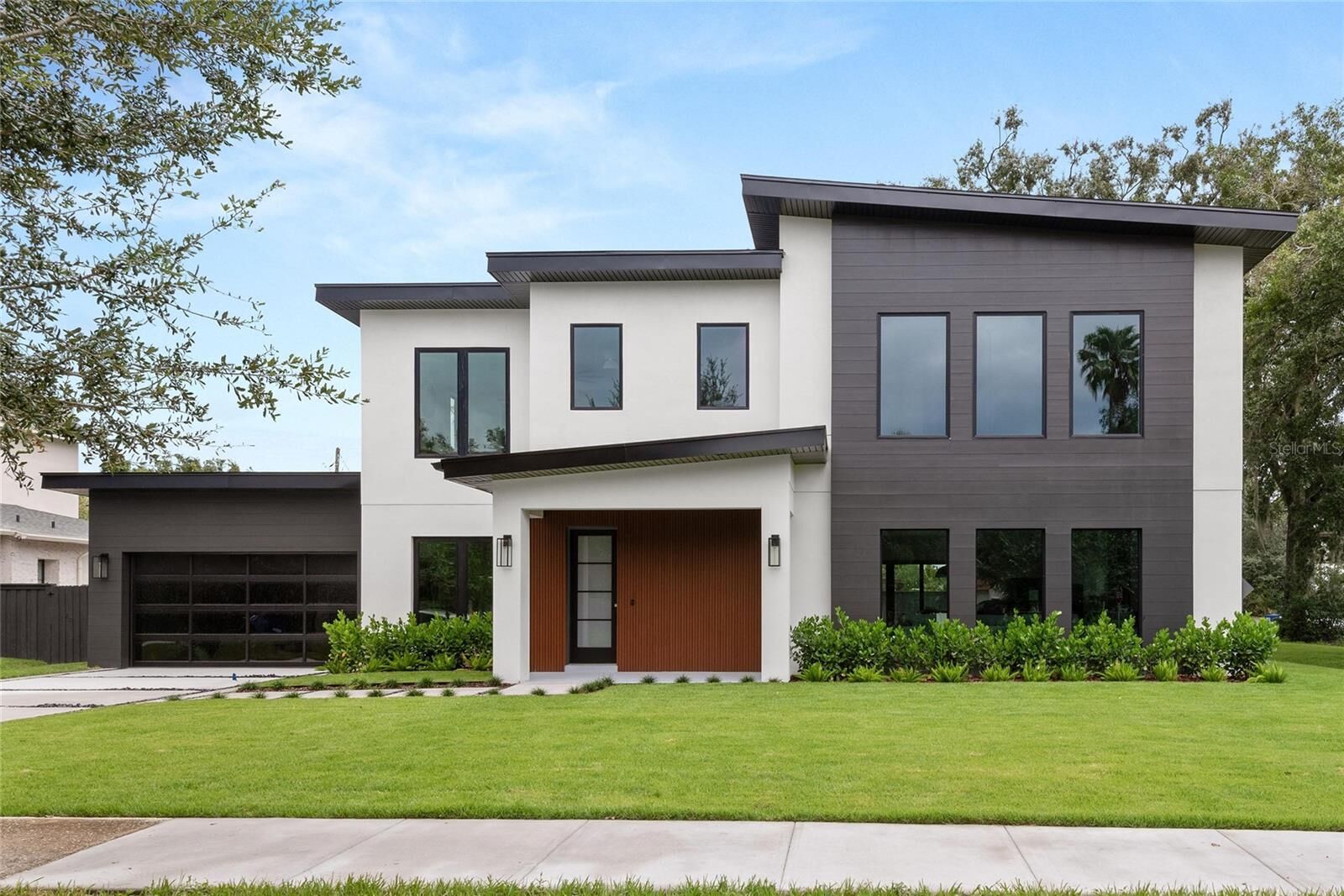 Property Photo:  2025 Loch Berry Road  FL 32792 