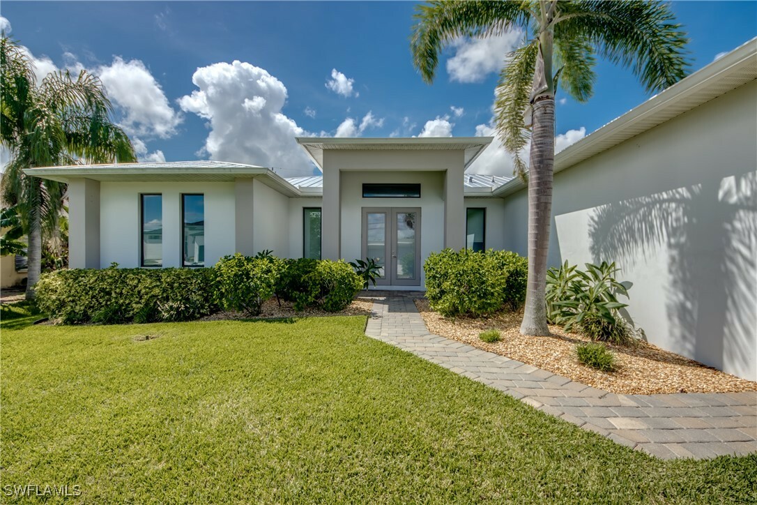 Property Photo:  1824 SW 51st Street  FL 33914 