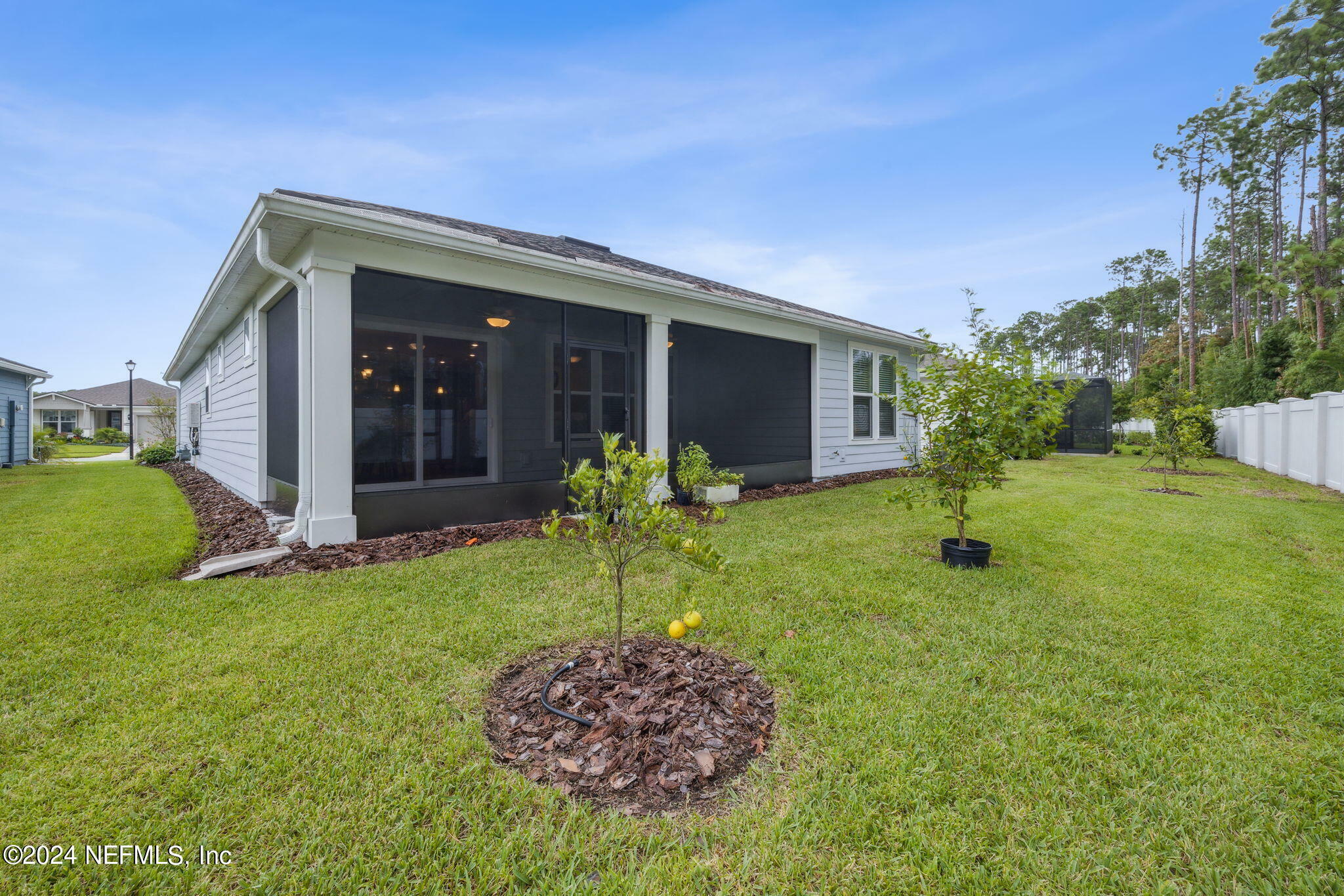 Property Photo:  10994 Town View Drive  FL 32256 