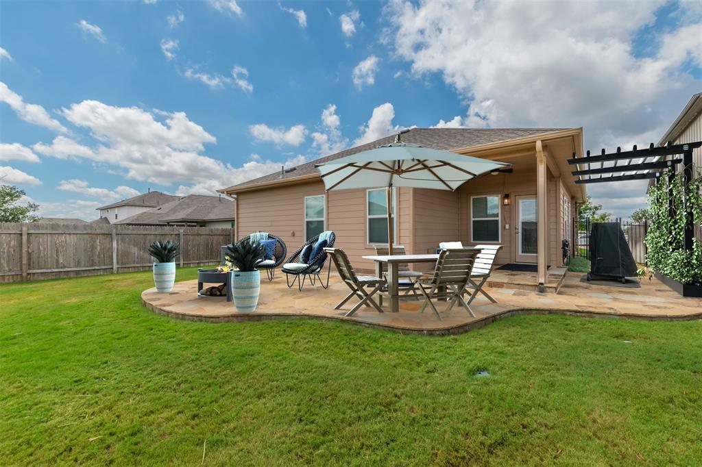 Property Photo:  305 Rusk Bluff Avenue  TX 78641 