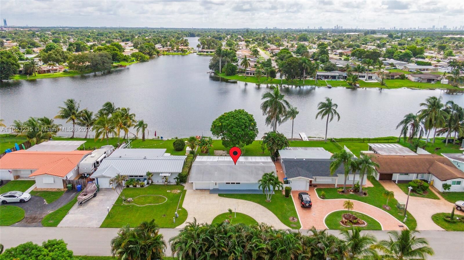 Property Photo: 1211 NW 87th Way FL 33024