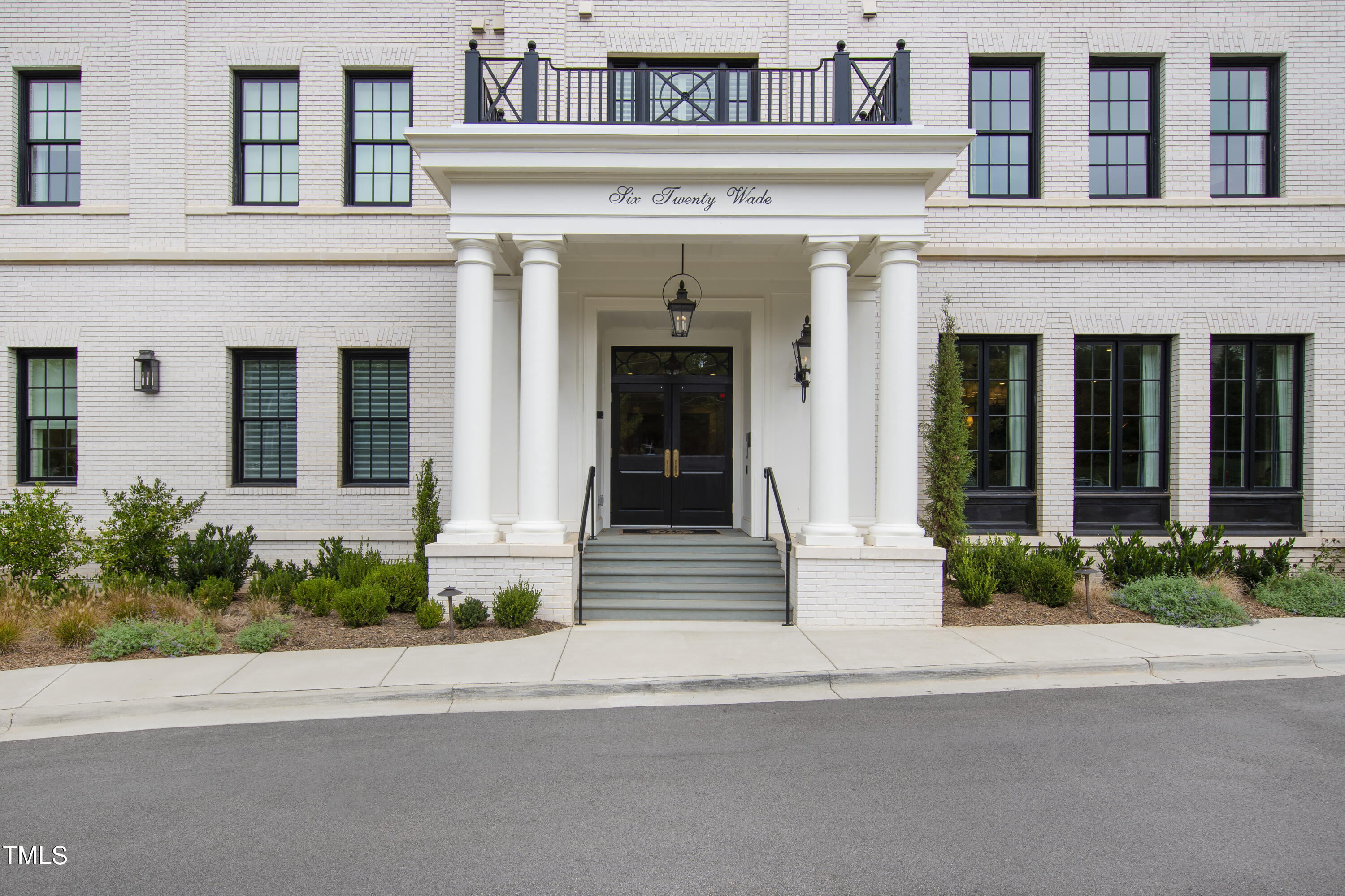 Property Photo: 620 Wade Avenue 301 NC 27605
