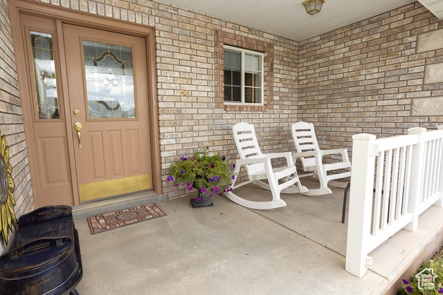 Property Photo:  172 E 350 N  UT 84620 