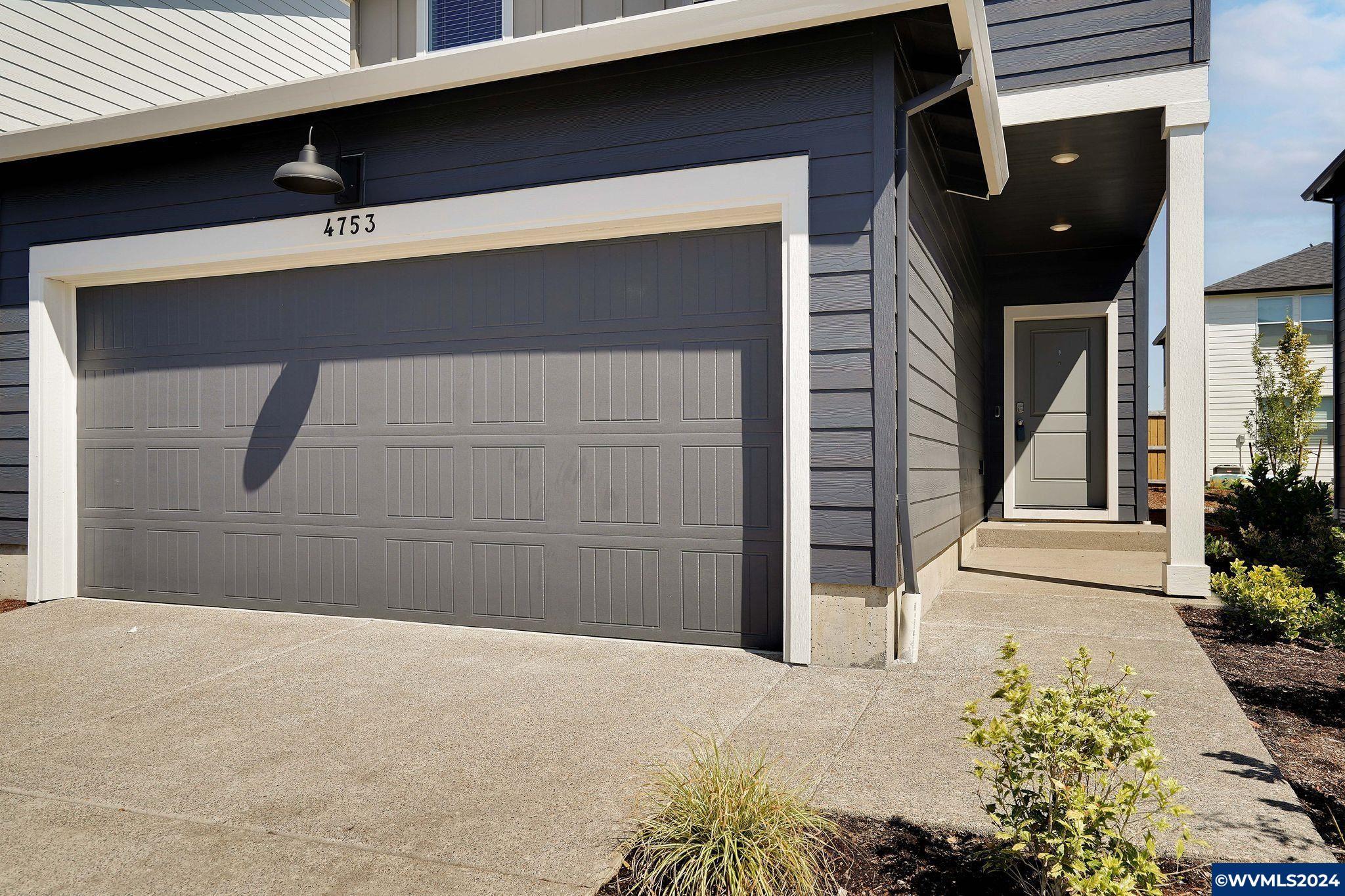 Property Photo: 4753 Milo Av N OR 97301