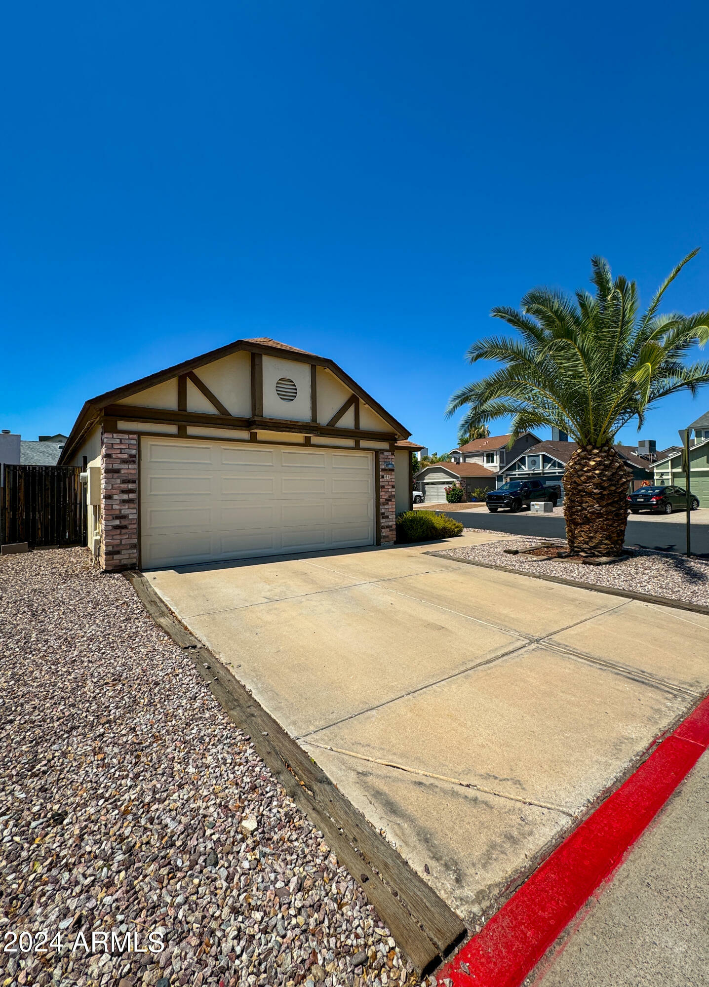 Property Photo:  1915 S 39th Street 81  AZ 85206 