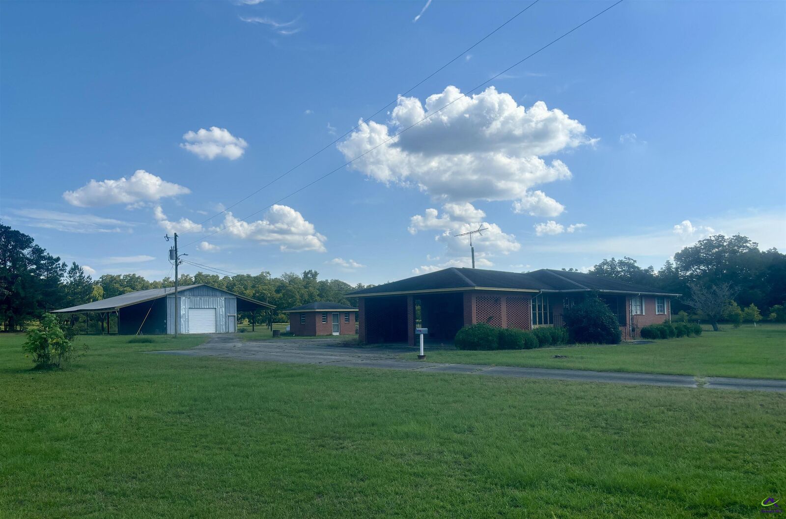 Property Photo:  1943 Vienna Highway  GA 31071 