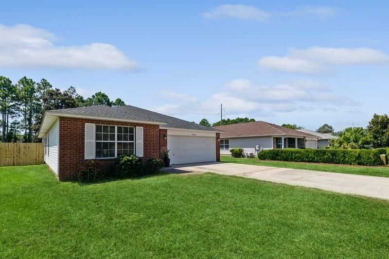 Property Photo:  9543 Parker Place Drive  FL 32566 