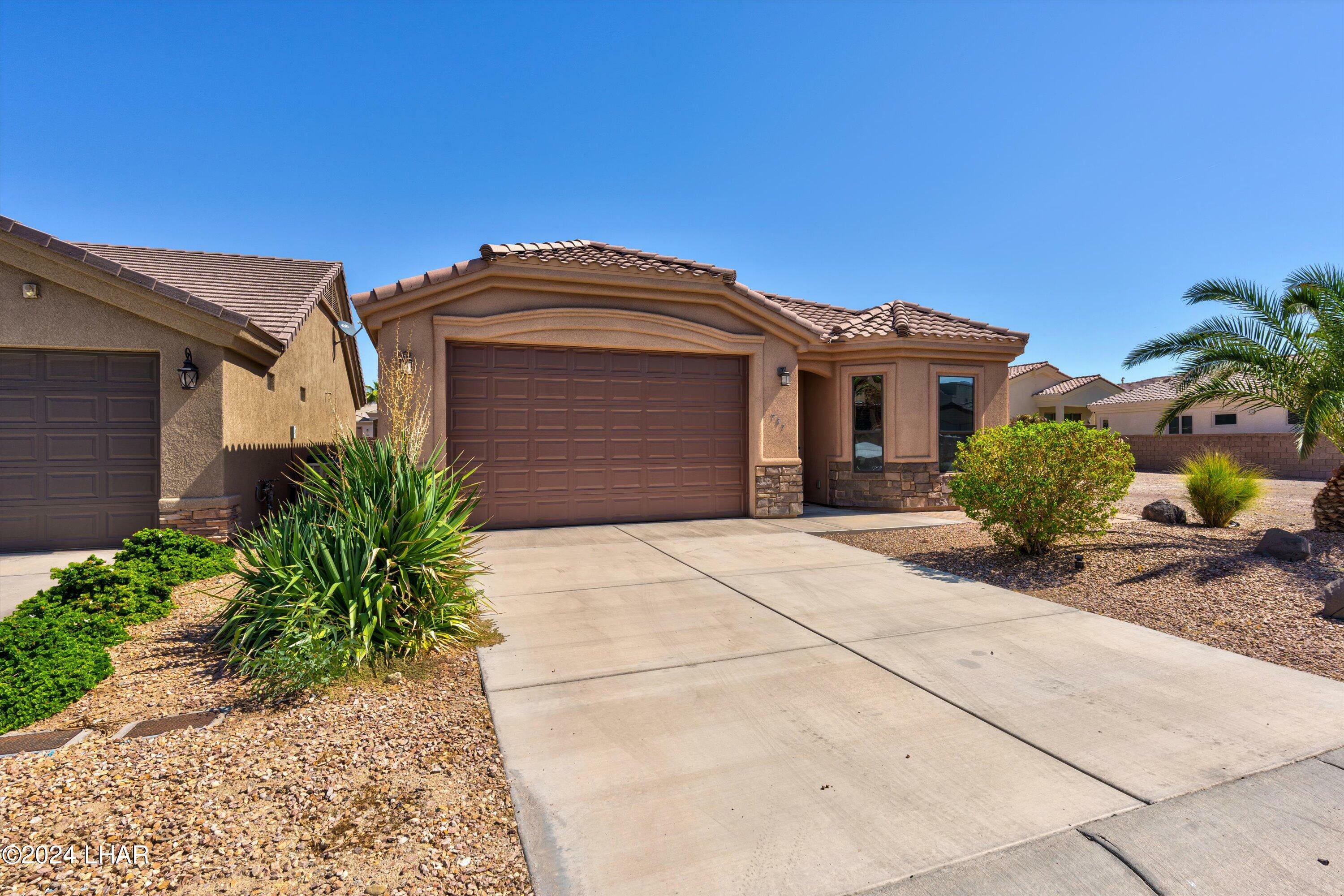 Property Photo:  737 Malibu Dr  AZ 86403 