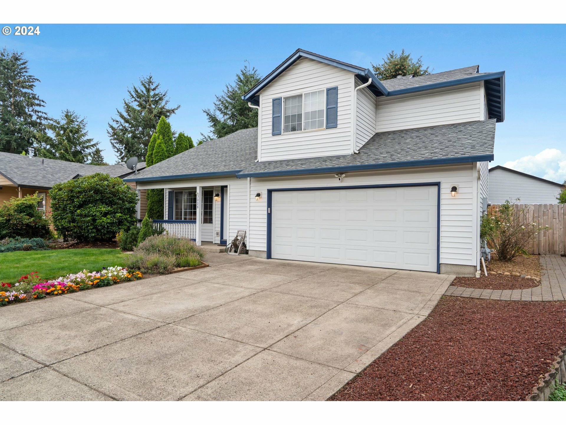 Property Photo:  3008 NE 158th Ct  WA 98682 