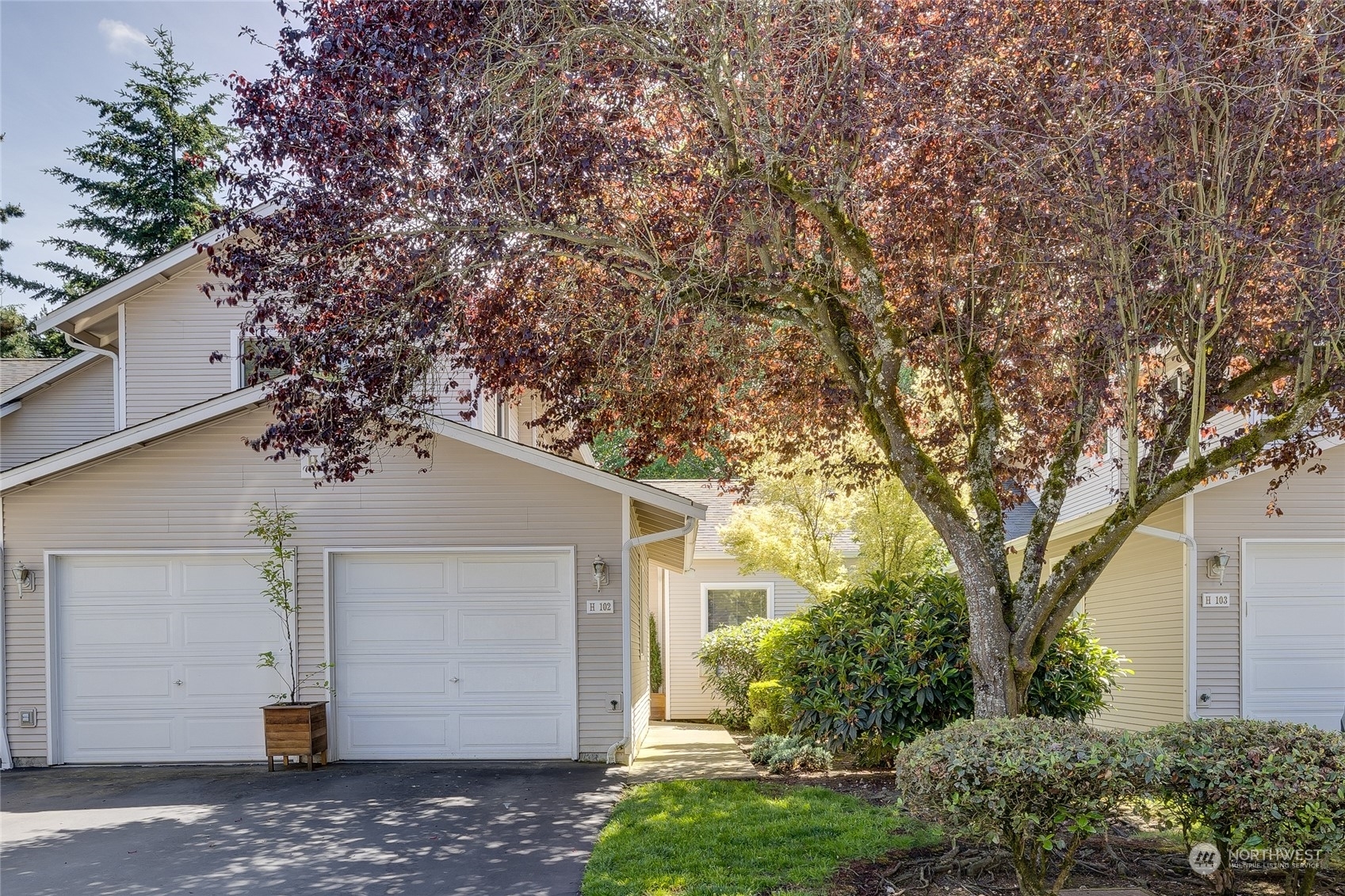 Property Photo:  217 112th Street SW H102  WA 98204 