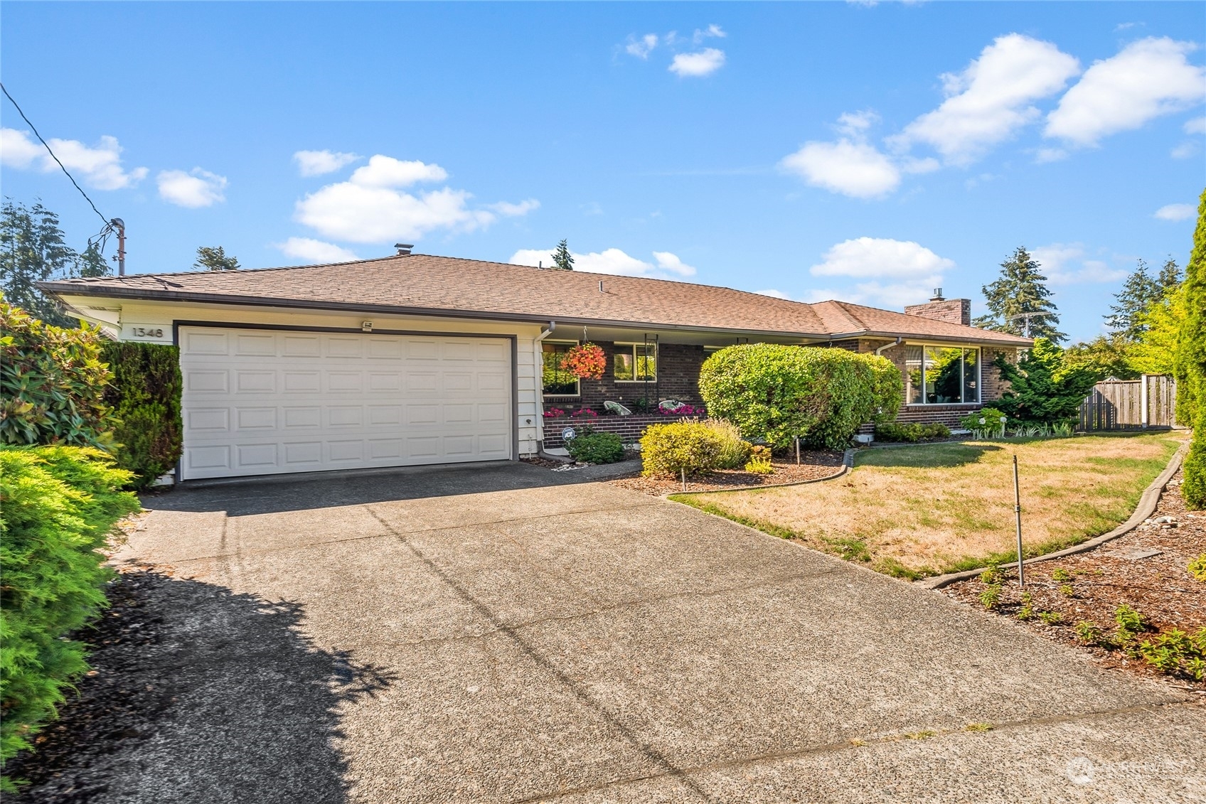 Property Photo:  1348 Heatherwood Circle  WA 98406 