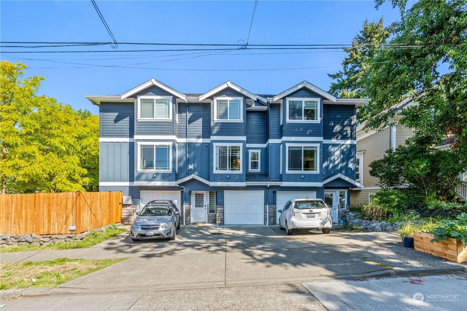 Property Photo: 1402 N 47th Street WA 98103