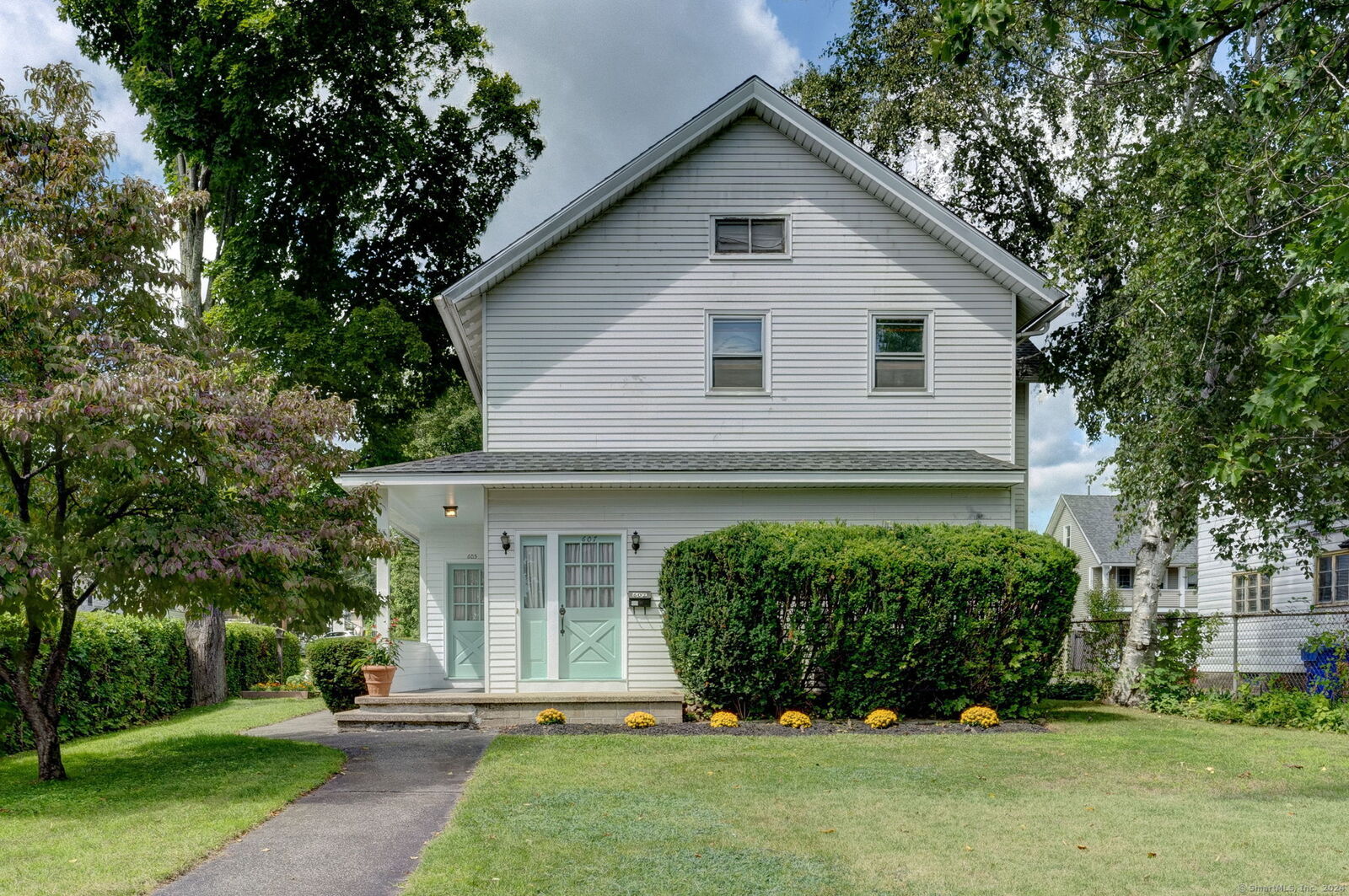 Property Photo:  605 Prospect Street  CT 06790 