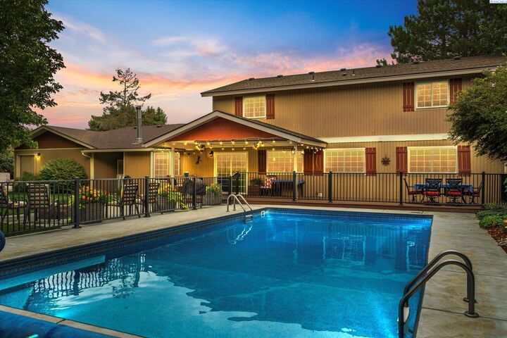 4406 S Toro Ct  Kennewick WA 99338 photo