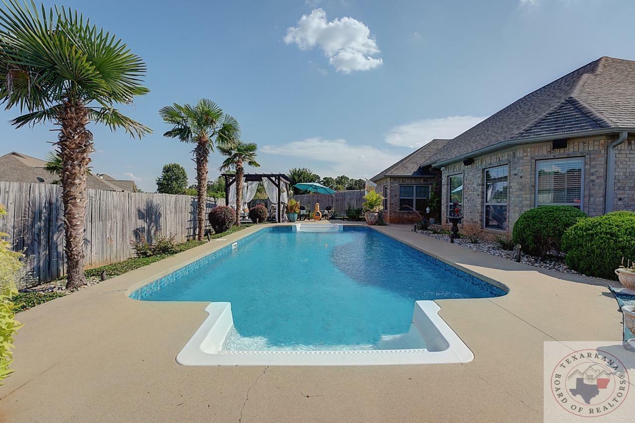 Property Photo:  7409 Palisades Dr  TX 75503 