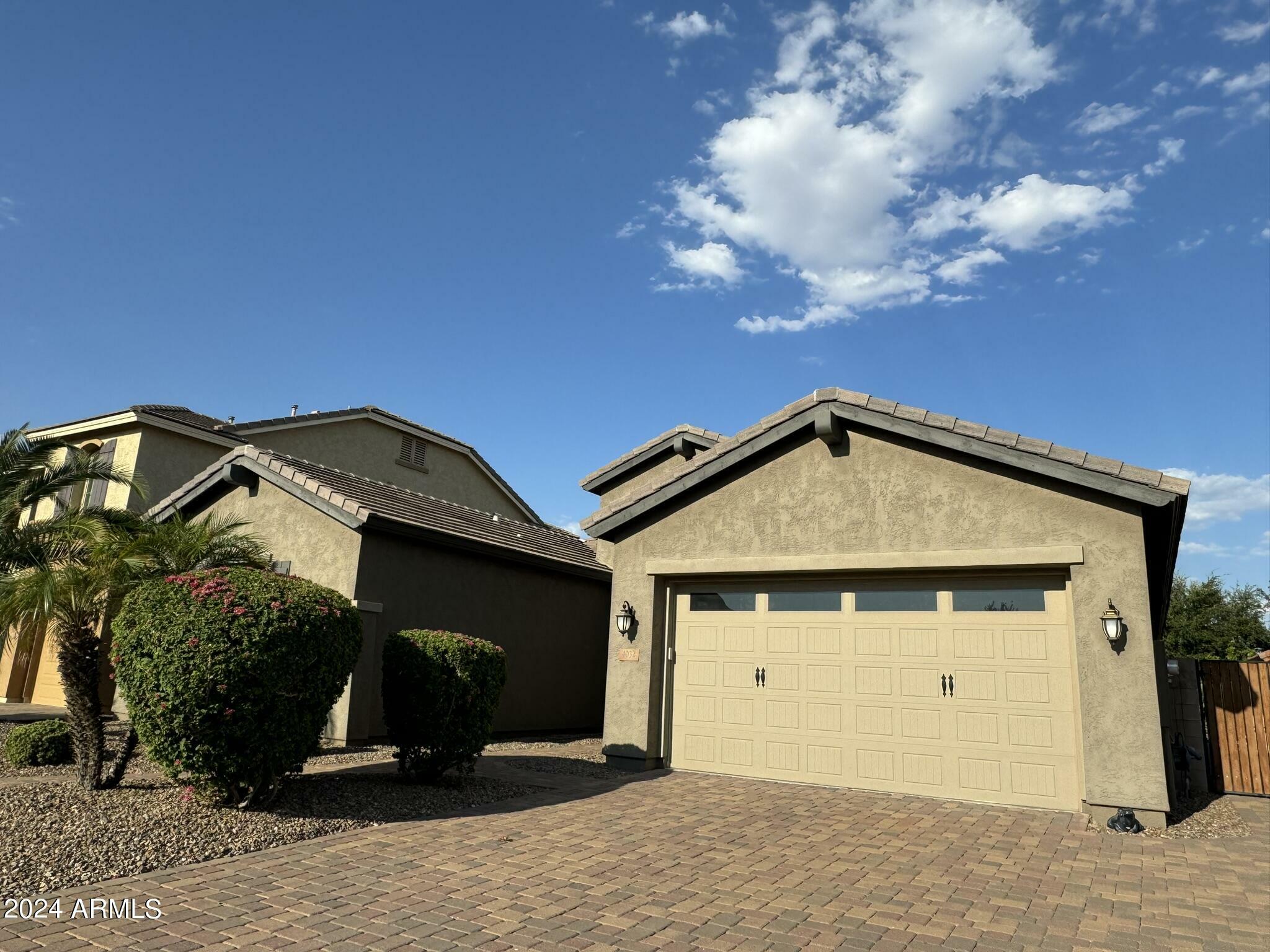 Property Photo:  4032 S Pleasant Place  AZ 85248 