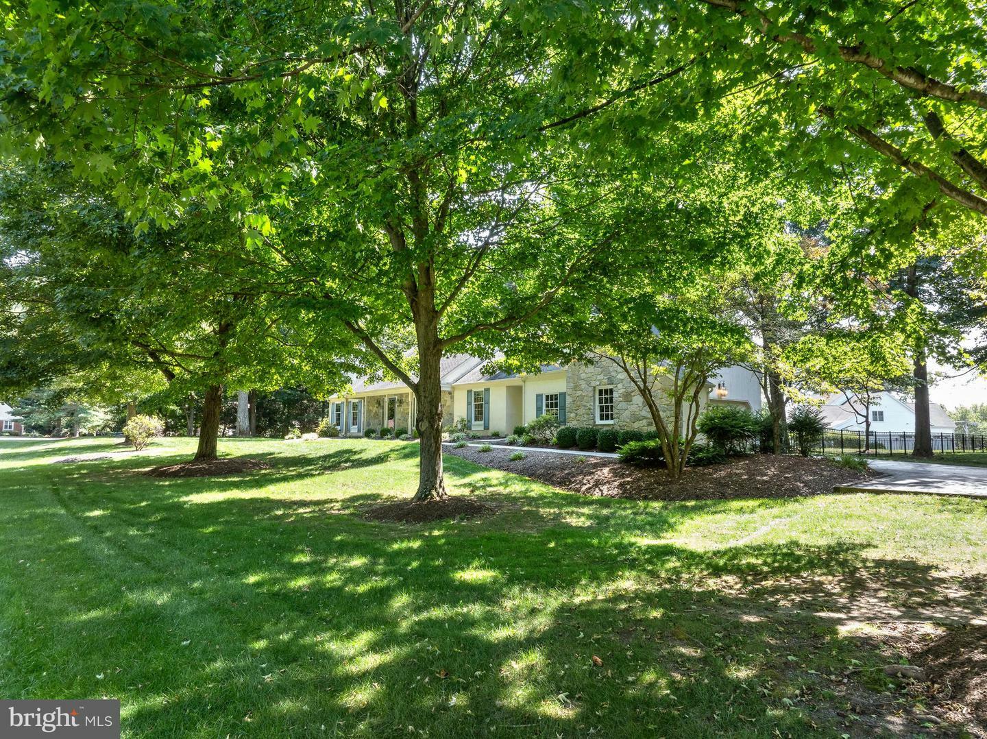 Property Photo:  1187 Hampshire Place  PA 19382 