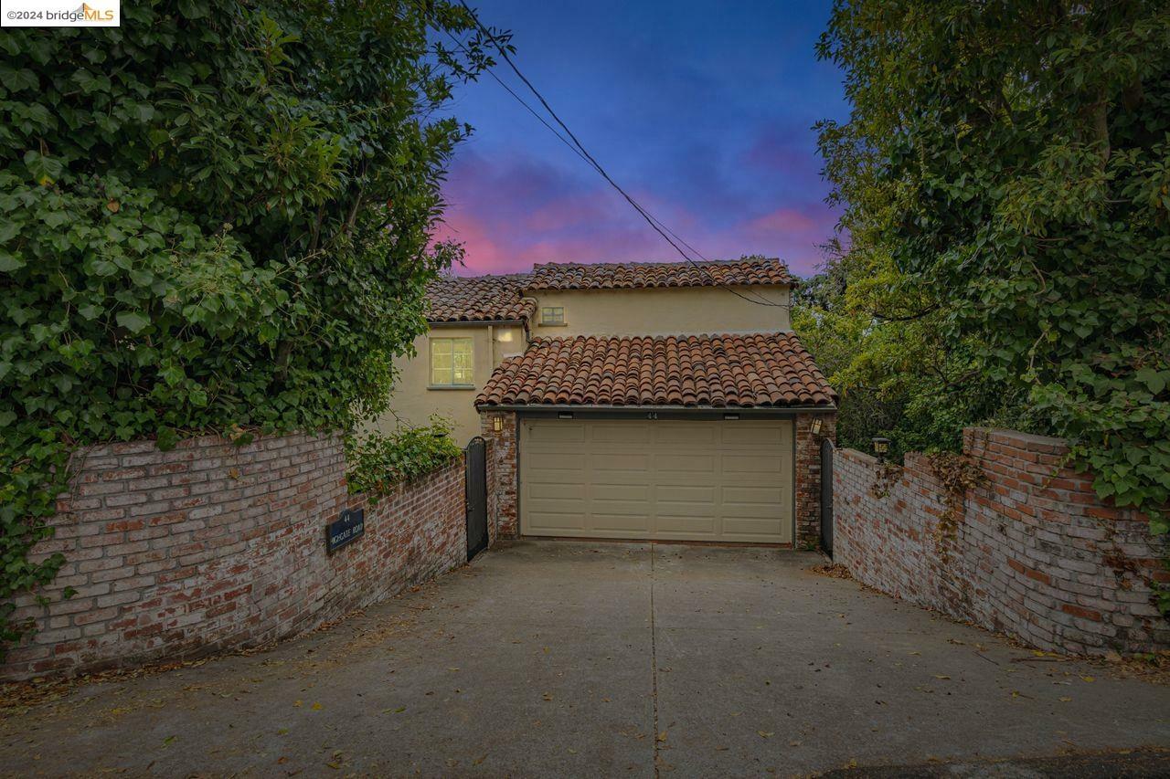 Property Photo:  44 Highgate Rd  CA 94707 