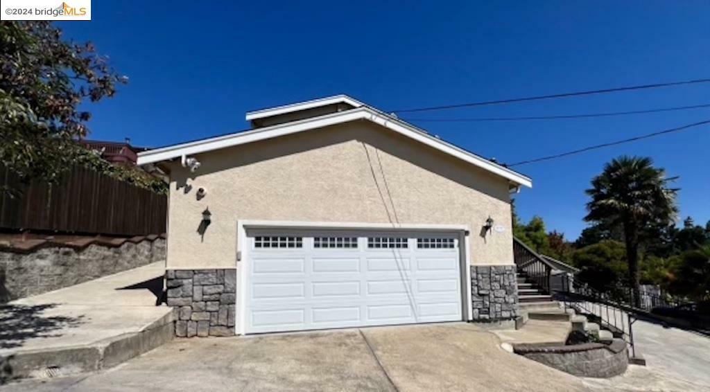 Property Photo:  18787 Vineyard Rd  CA 94546 