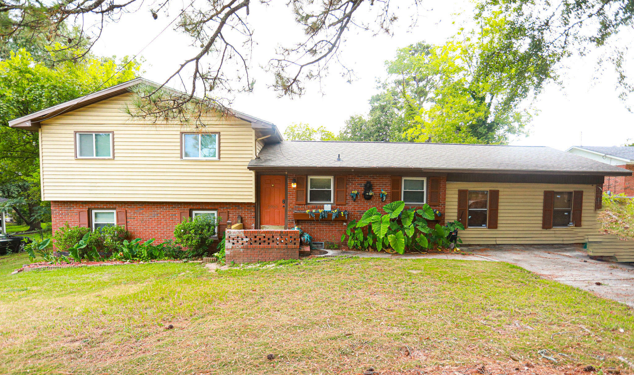 Property Photo:  2920 Meadowbrook Drive  GA 30906 