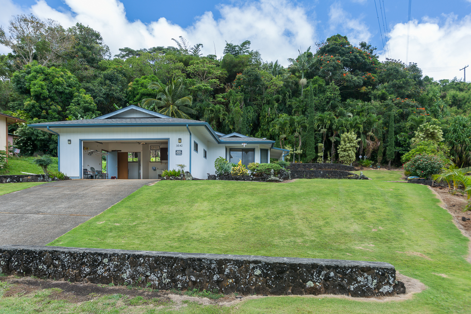 Property Photo:  3640 Pua-Kenikeni St  HI 96741 