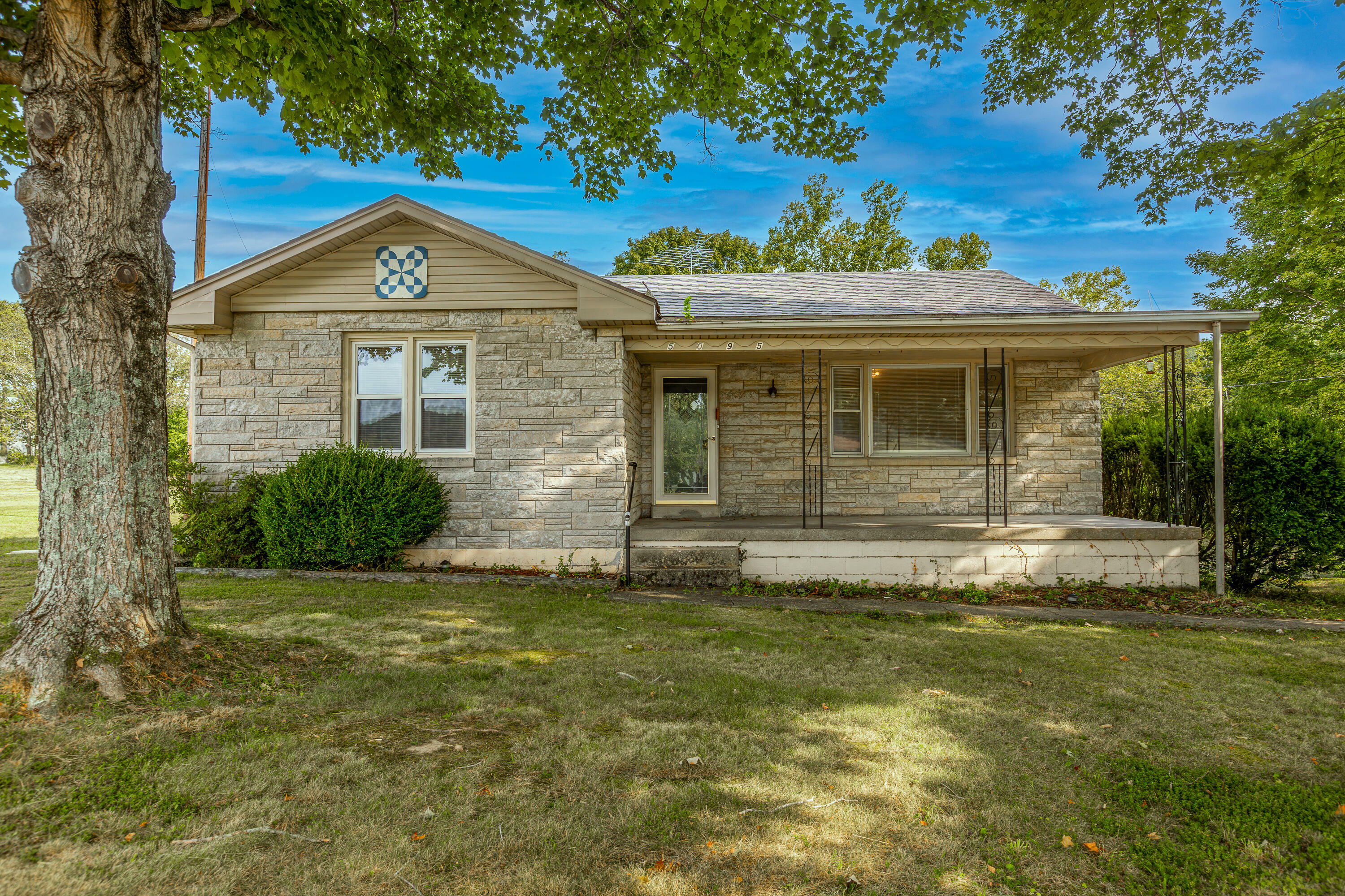 Property Photo: 5095 White Oak Road KY 40440