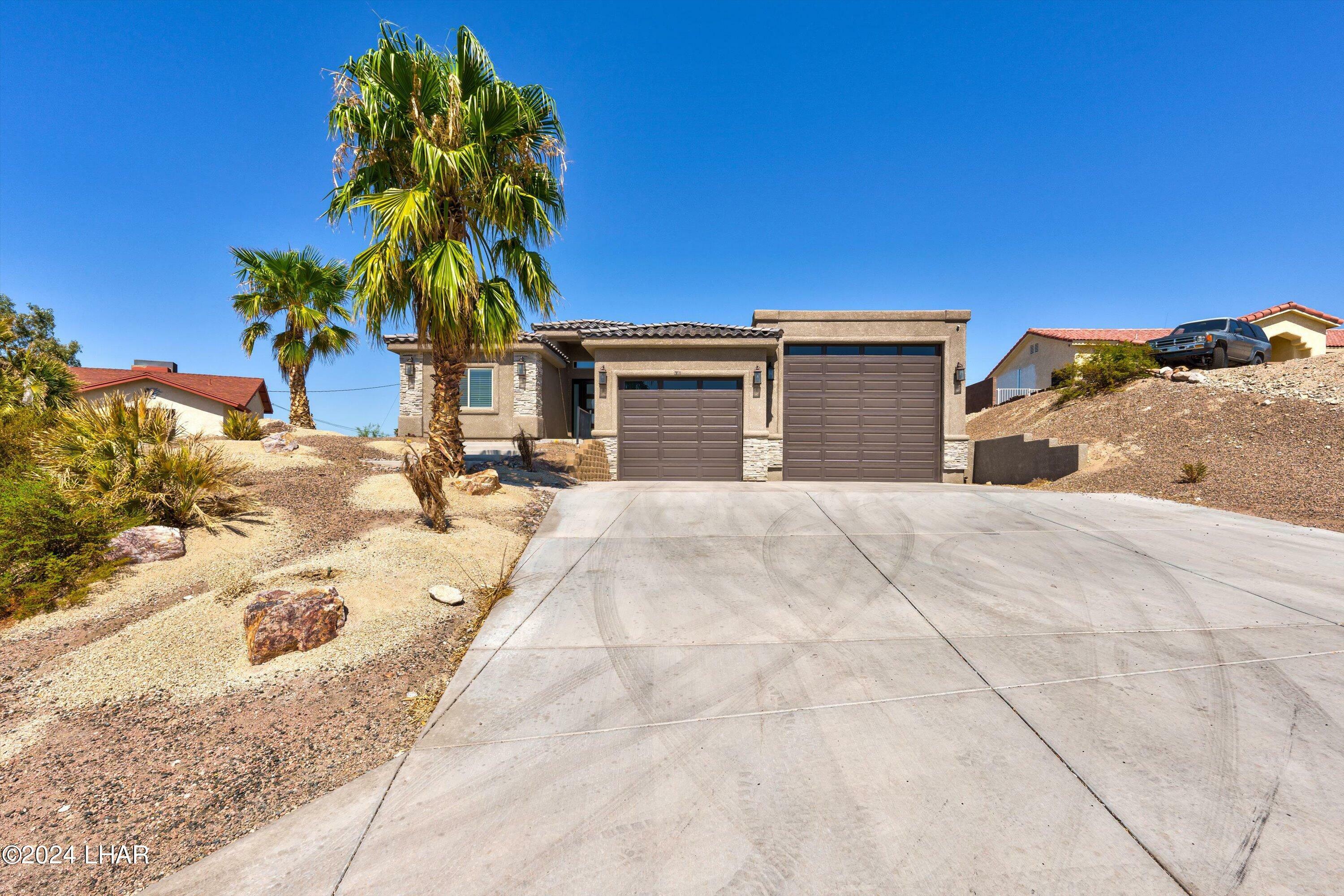 Property Photo:  311 Chipeta Ln  AZ 86403 