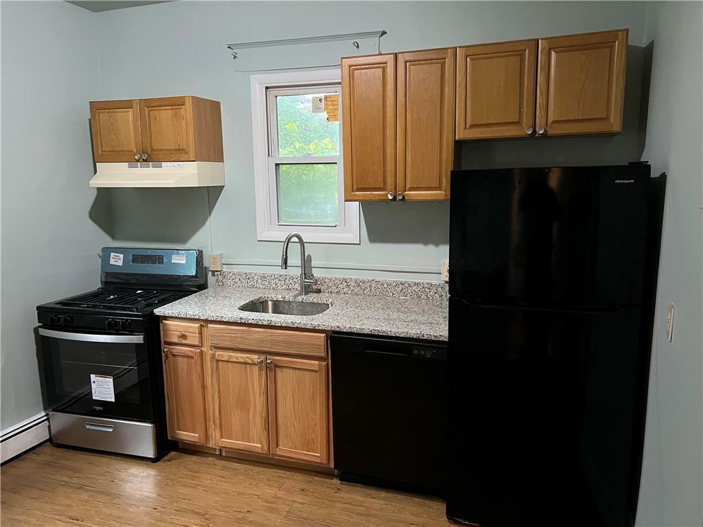 Property Photo:  913 West Nesquehoning Street  PA 18042 