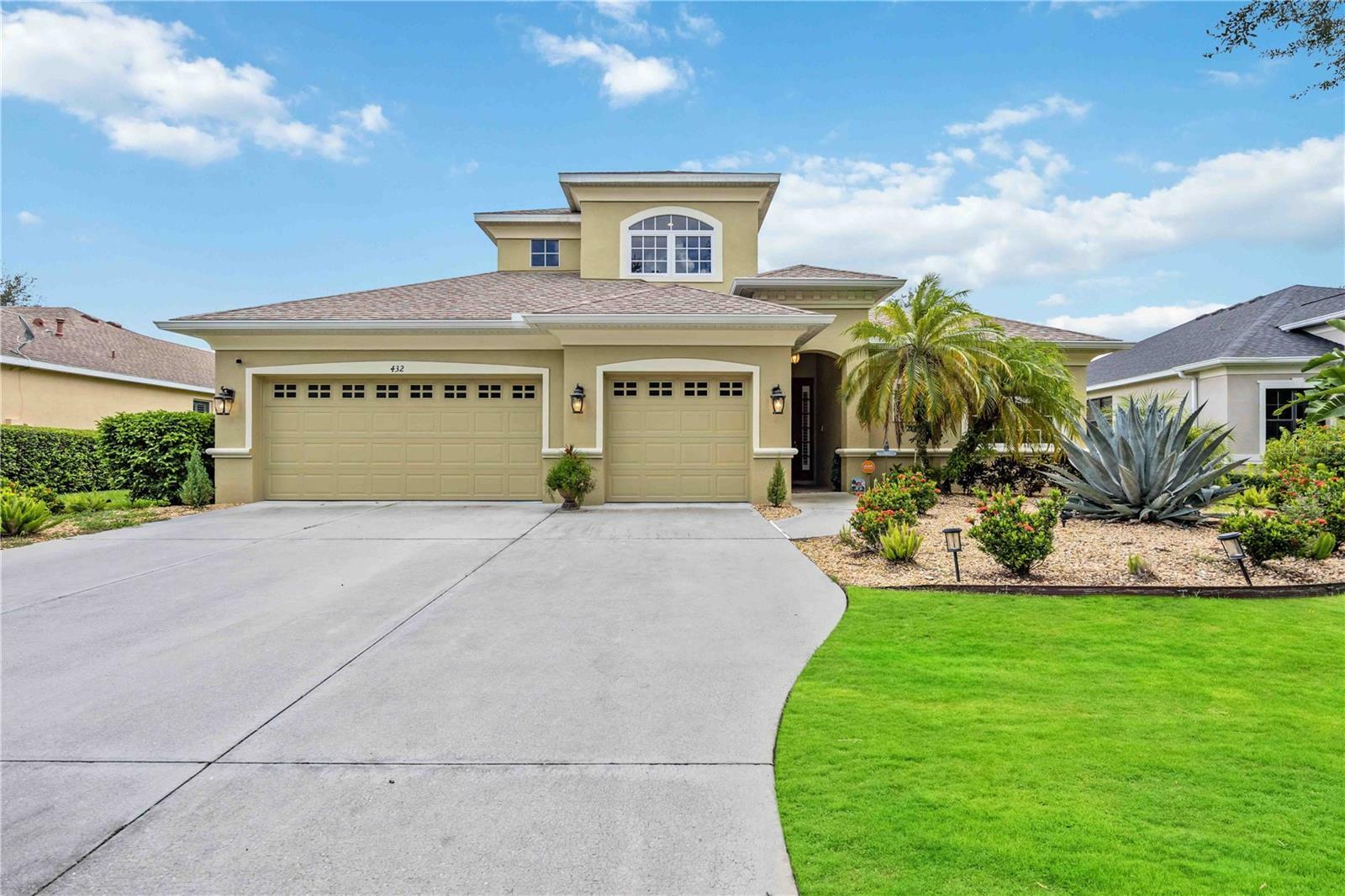 Property Photo:  432 Snapdragon Loop  FL 34212 