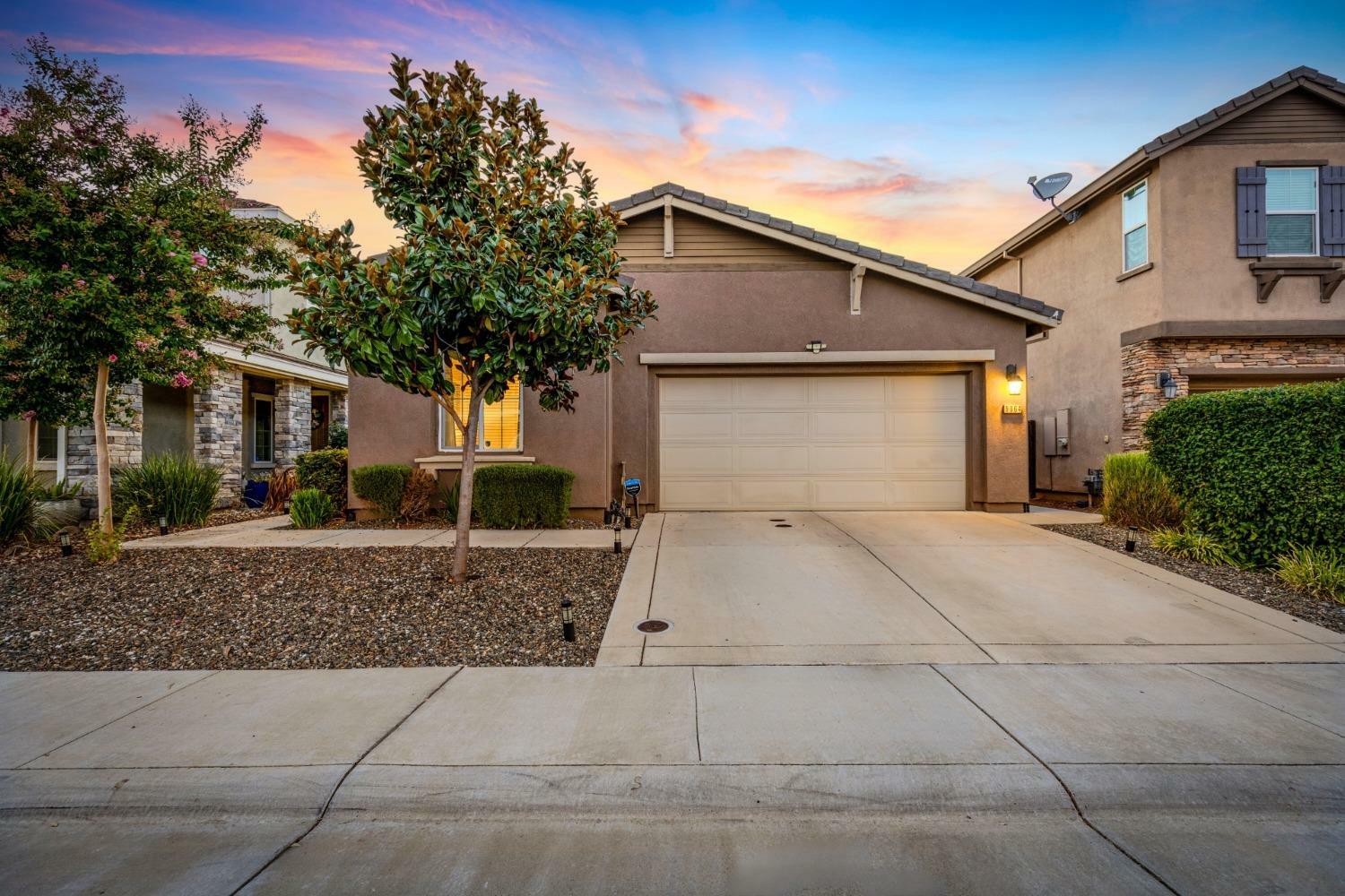 Property Photo:  9864 Carico Way  CA 95757 