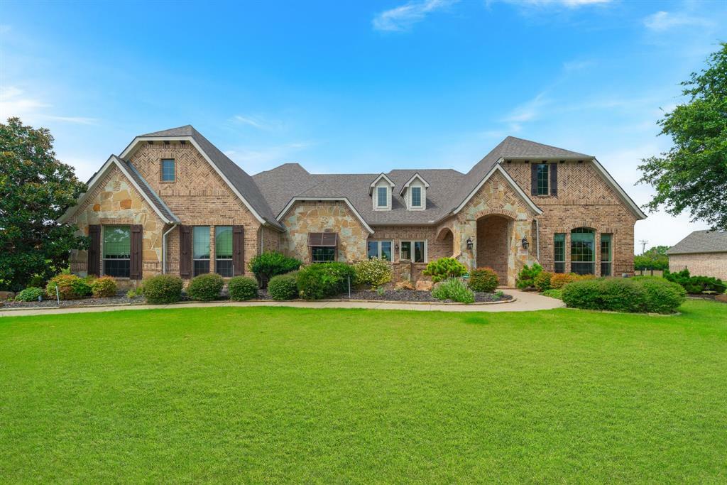 Property Photo:  905 Amblewood Drive  TX 75002 