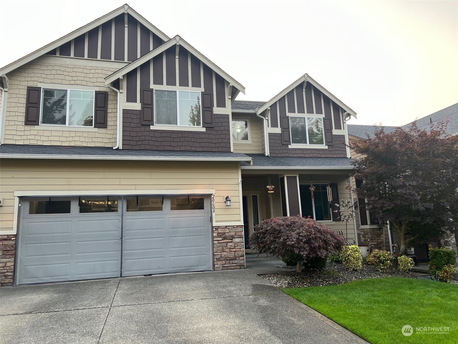 Property Photo:  20604 95th Avenue Ct E  WA 98338 