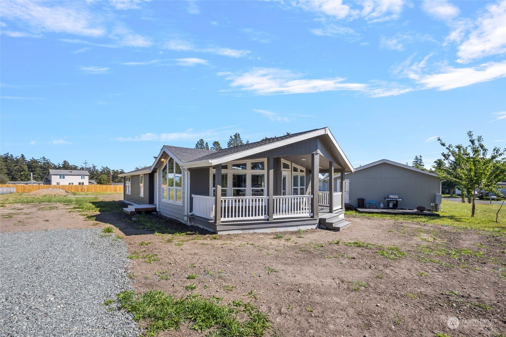 Property Photo:  930 Carl Avenue  WA 98277 