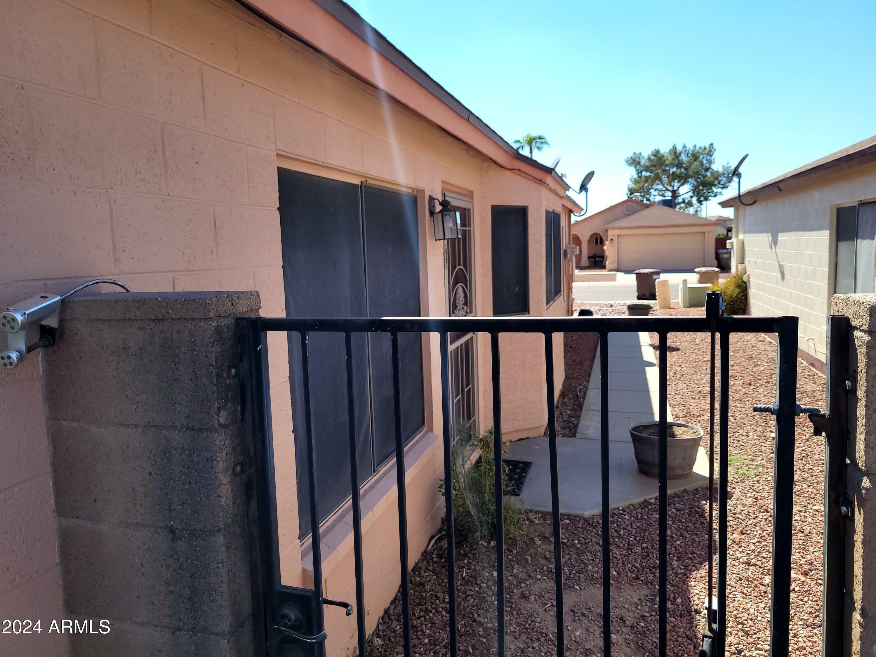 Property Photo:  8565 N 108th Drive  AZ 85345 