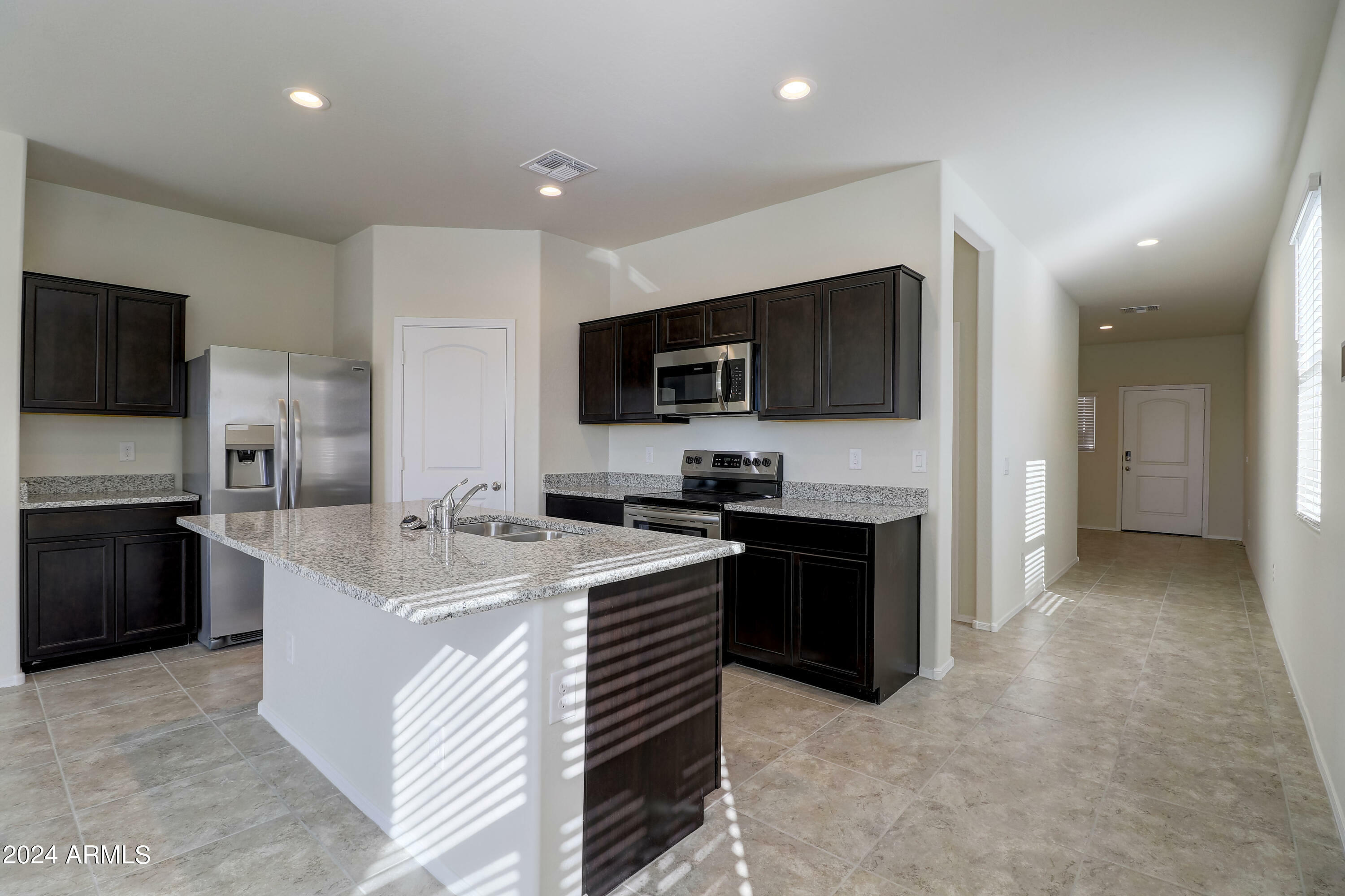 Property Photo:  5224 E Umber Road  AZ 85143 