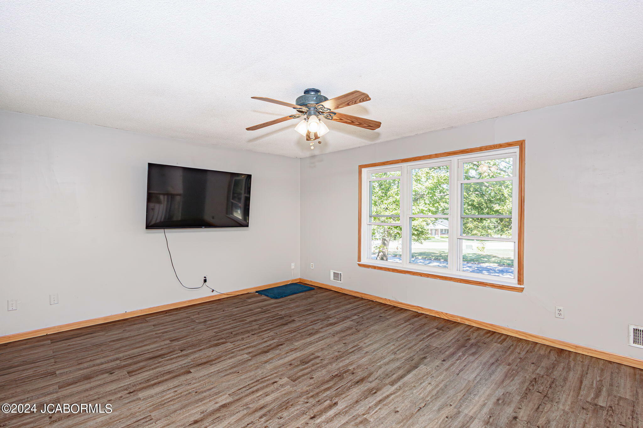 Property Photo:  4009 Dewberry Drive  MO 65109 