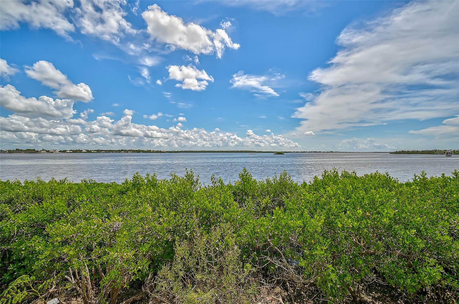 Property Photo:  1501 Beach Road 402  FL 34223 